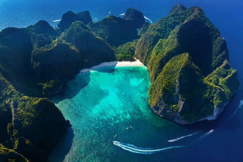 phi phi island, maya island and bamboo island speedboat day tour