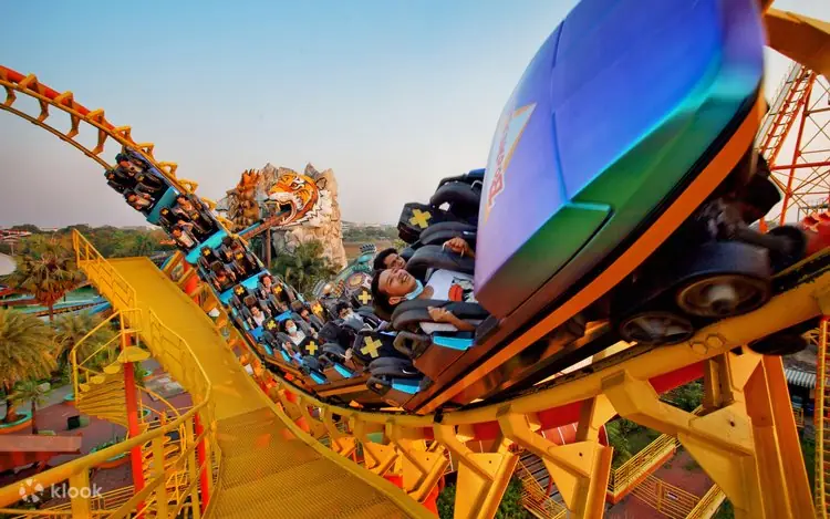 siam amazing park in bangkok